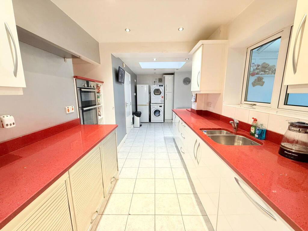 Additional image 21 of Hytall Road, Shirley