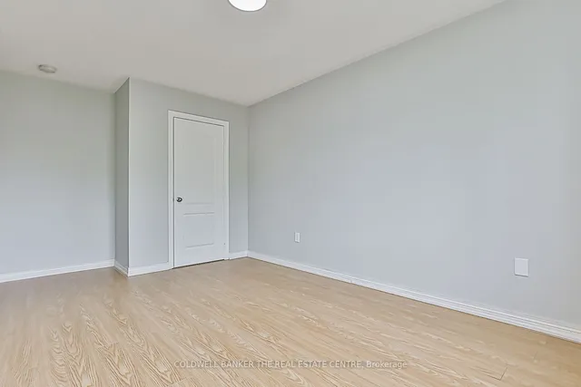 Additional image 33 of 67 Yellowknife Rd