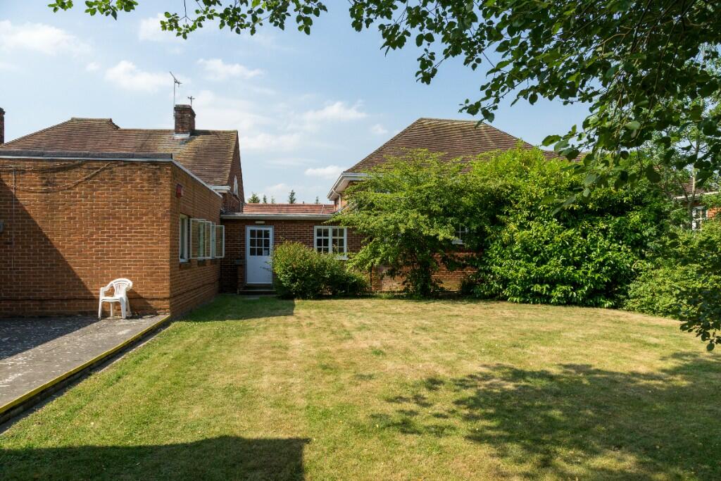 Additional image 10 of Alexander Road, St. Albans, Hertfordshire, AL2