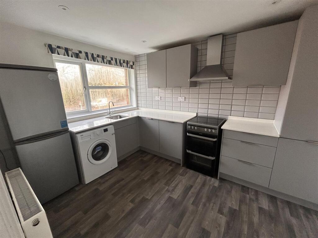 Additional image 2 of Poplars Close, Hatfield