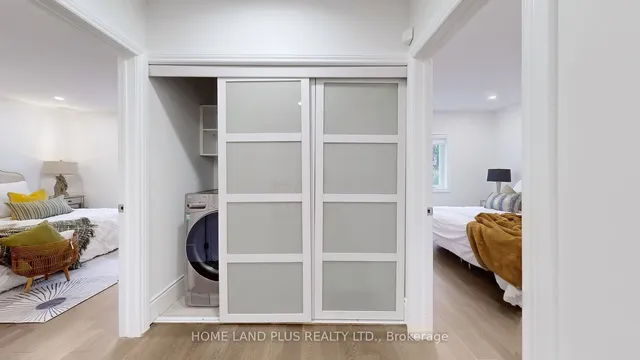 Additional image 32 of 85 Rochester Ave