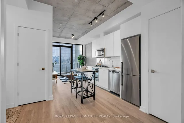 Additional image 8 of 55 Ontario St Unit 2207