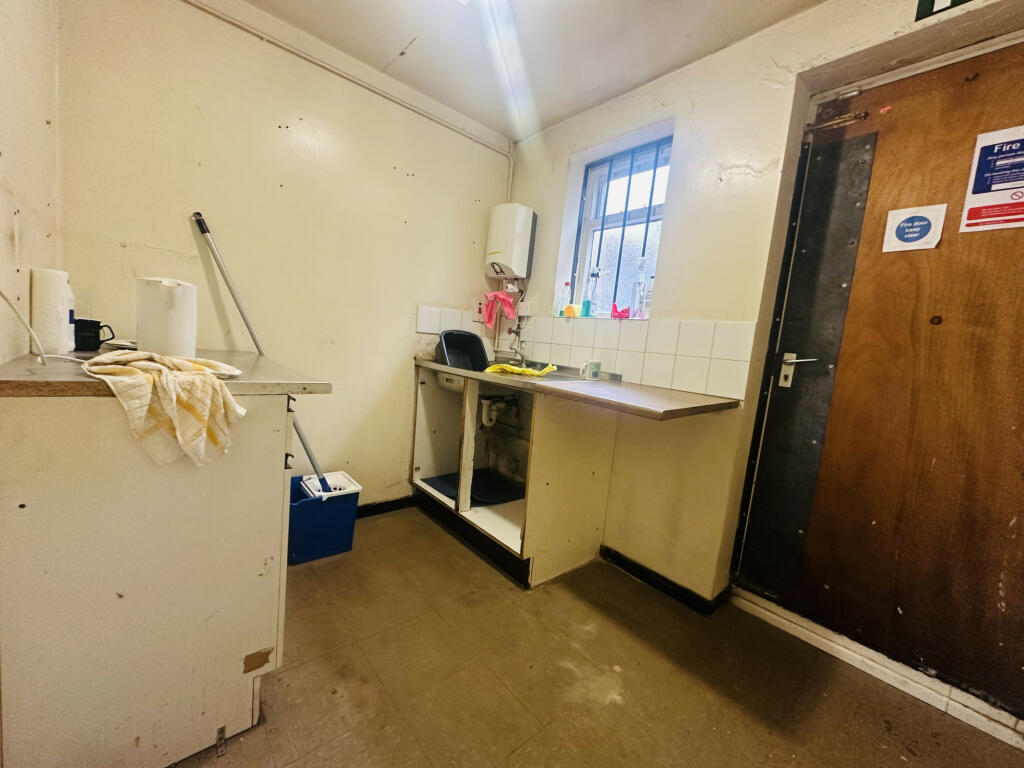 Additional image 6 of Haunch Lane, Birmingham, West Midlands, B13