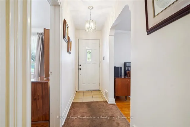 Additional image 7 of 21 Shaver Ave