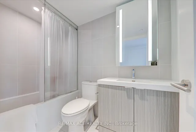 Additional image 24 of 575 Bloor St Unit 1703