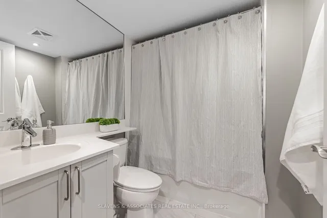 Additional image 19 of 15 Stafford St Unit 717