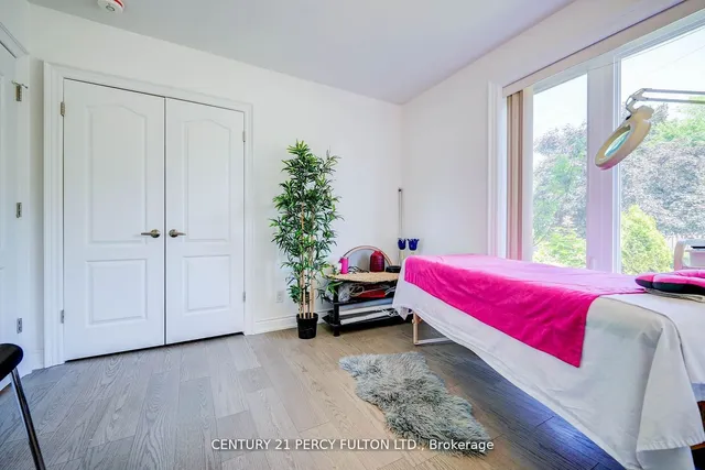 Additional image 12 of 12 Rollins Pl