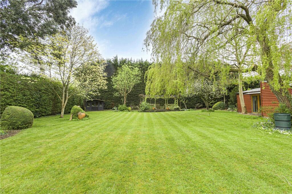 Additional image 25 of Pottersheath Road, Welwyn, Hertfordshire, AL6