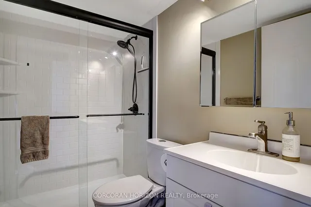 Additional image 20 of 3227 King St Unit 409