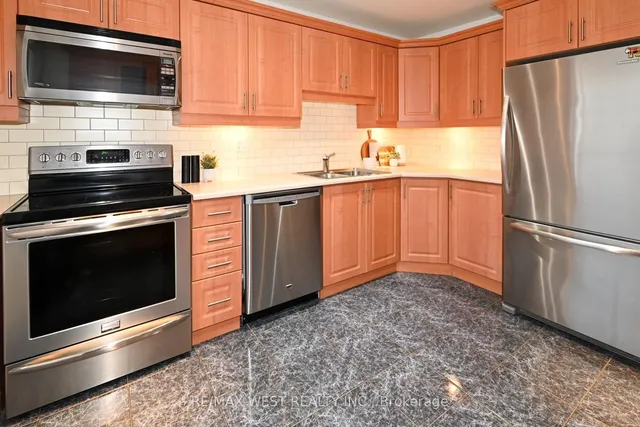 Additional image 17 of 45 Birchmount Rd Unit 10