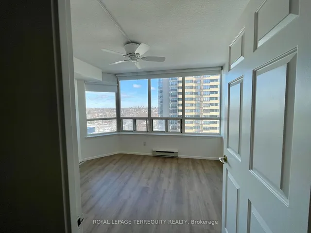Additional image 8 of 30 Greenfield Ave Unit 1105