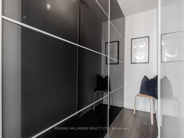 Additional image 24 of 103 The Queensway Unit 2105