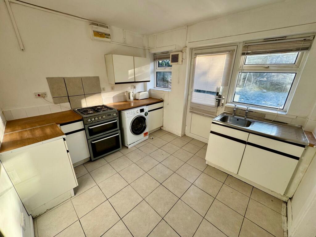 Additional image 5 of Trescott Road, Northfield, B31