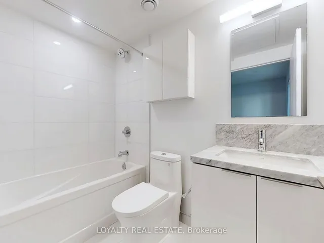 Additional image 20 of 230 Simcoe St Unit 2312