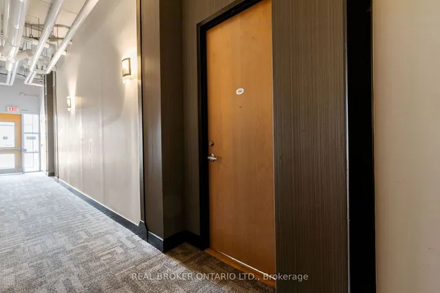 Additional image 4 of 1001 Roselawn Ave Unit 112