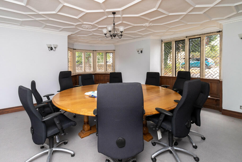 Additional image 5 of Beckington Castle, 17 Castle Corner, Beckington, Frome, BA11 6TA
