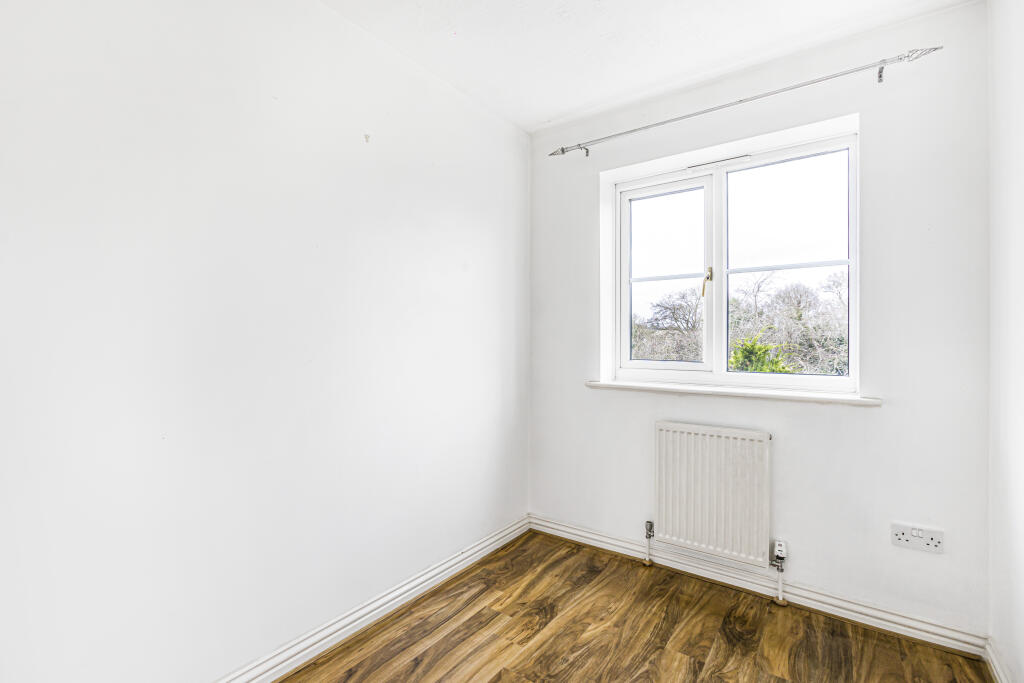 Additional image 9 of Salmon Close, Welwyn Garden City, Hertfordshire, AL7