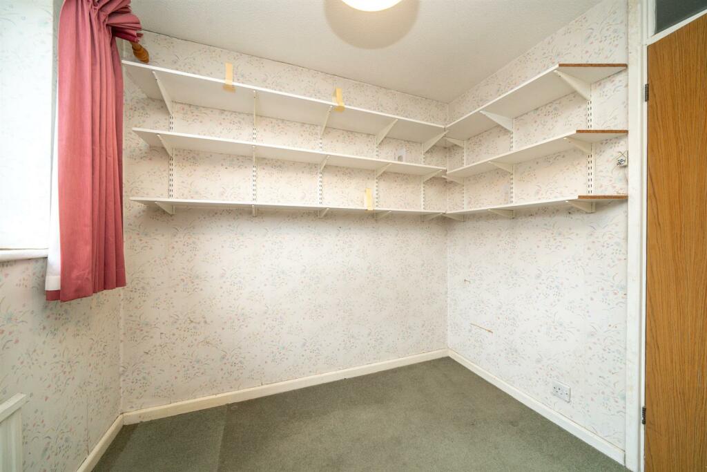 Additional image 12 of Fontmell Close, St Albans