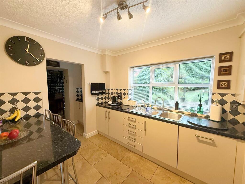 Additional image 11 of Shelley Drive, Streetly, Sutton Coldfield