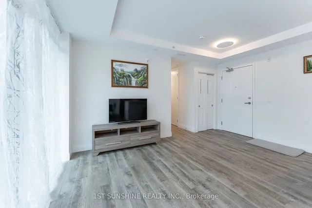 Additional image 14 of 1 Redfern Ave Unit 322