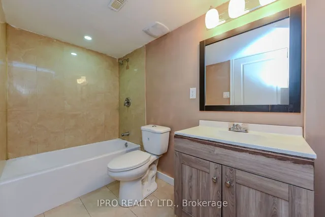 Additional image 33 of 450 Bristol Rd Unit 20