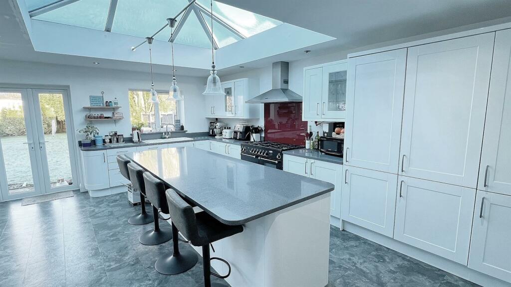 Additional image 9 of Russell Bank Road, Four Oaks