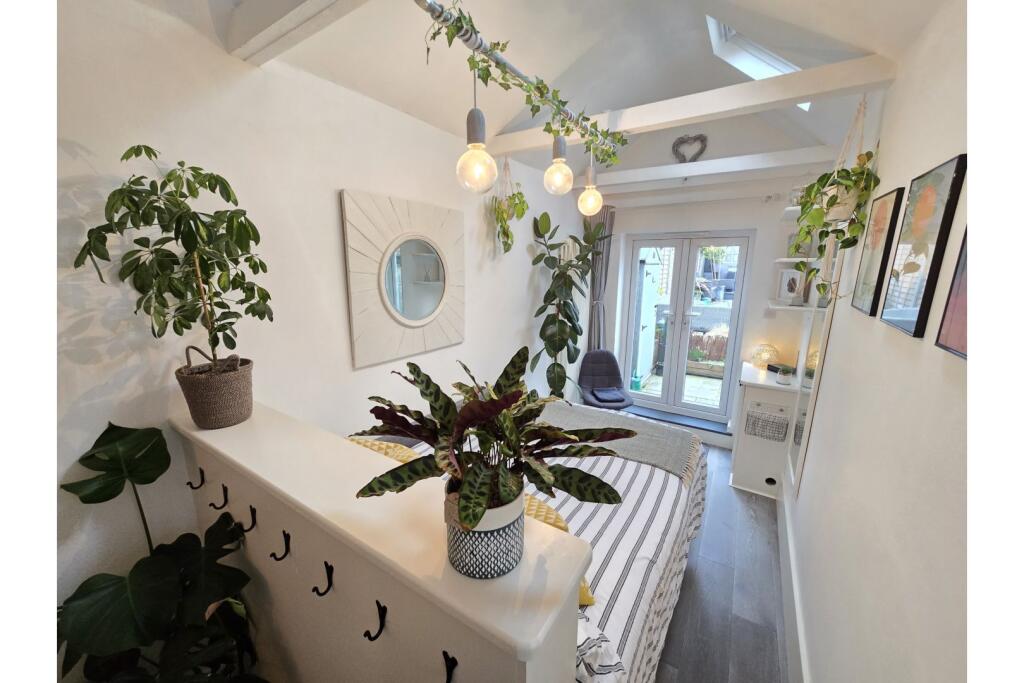 Additional image 6 of Southdown Road, Harpenden, AL5