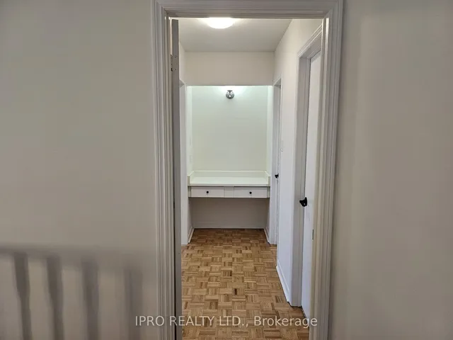 Additional image 18 of 23 Woodlot Cres