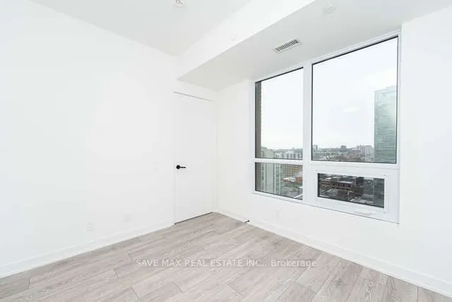 Additional image 16 of 108 Peter St Unit 1620