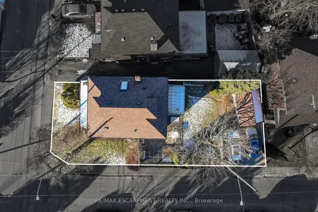 Additional image 34 of 21 Paisley Ave