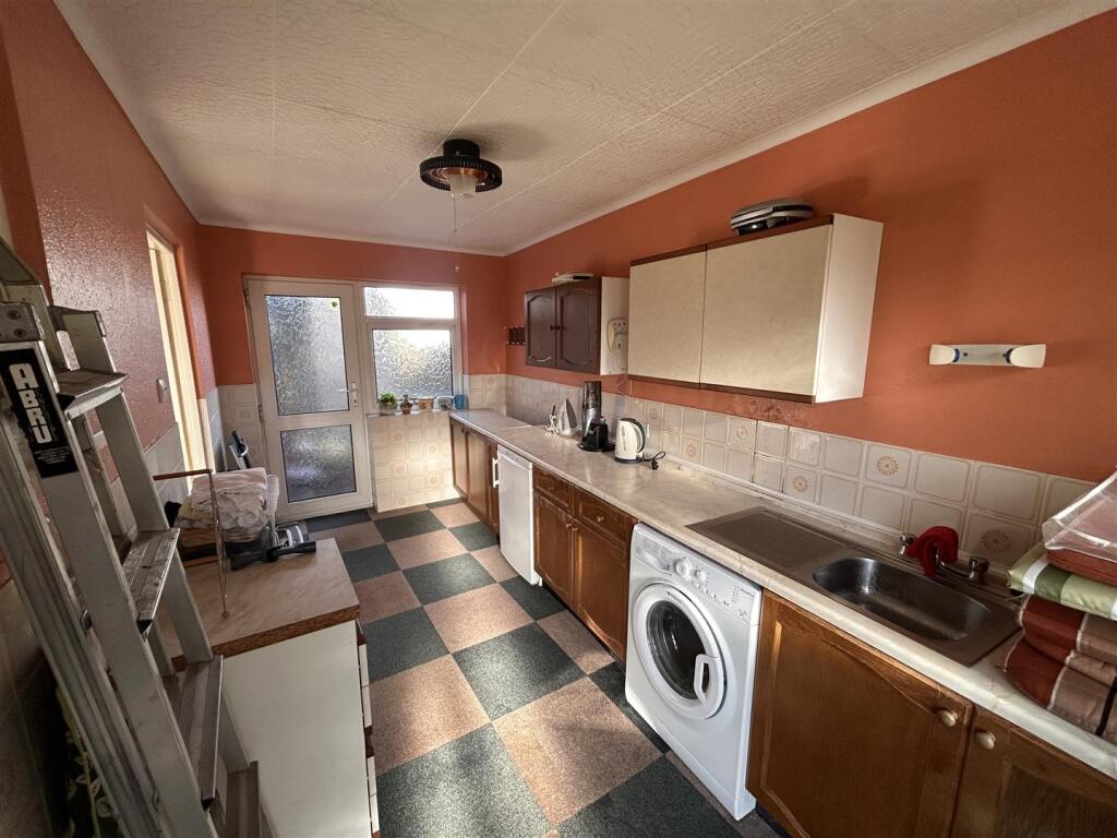 Additional image 15 of St Albans Road East, Hatfield