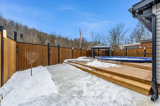 Additional image 34 of 27 Alba St