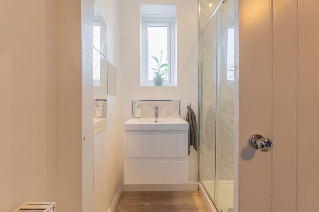 Additional image 36 of Melrose Avenue, Sutton Coldfield, B73 6NT