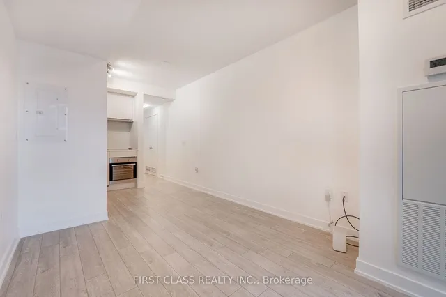 Additional image 19 of 195 Redpath Ave Unit 3414