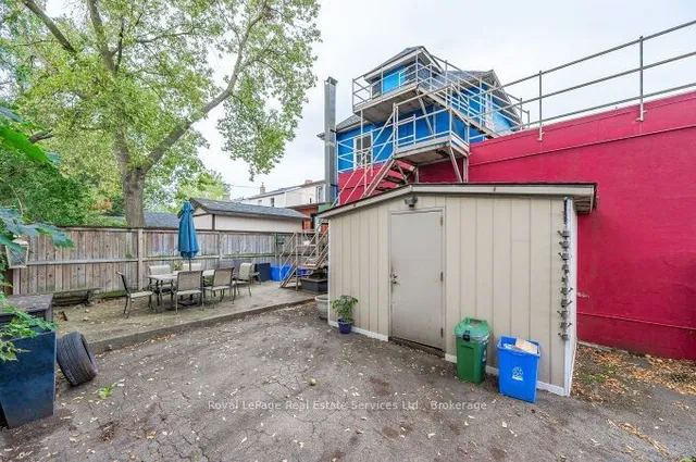 Additional image 36 of 925 King St