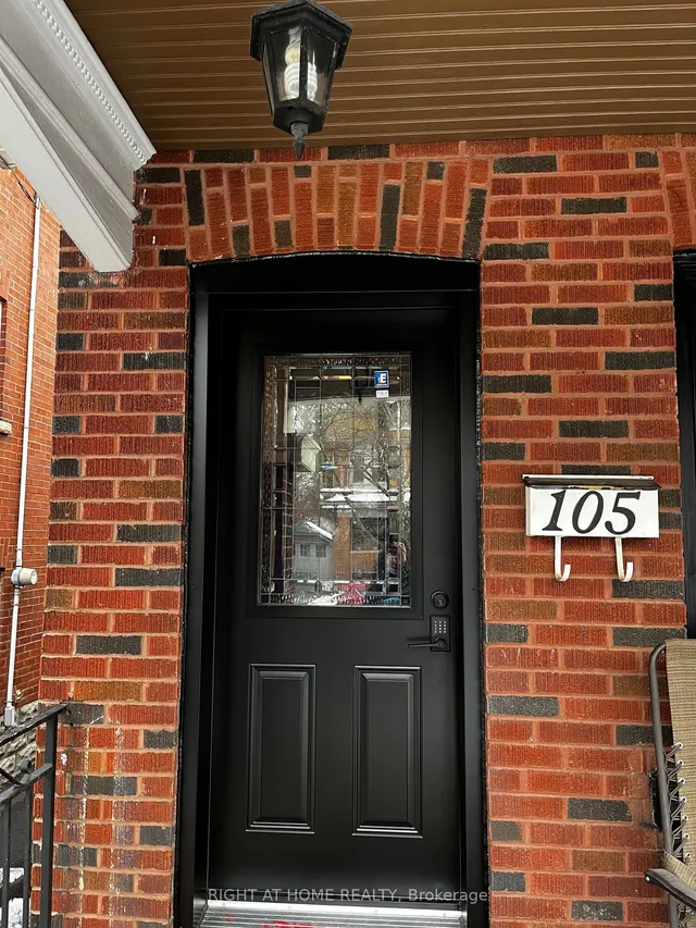 Additional image 9 of 105 Rothsay Ave