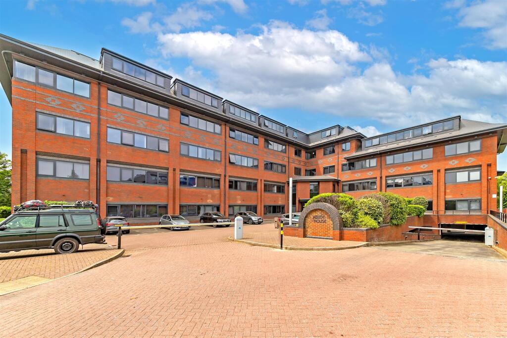 Additional image 14 of Everard Close, St. Albans
