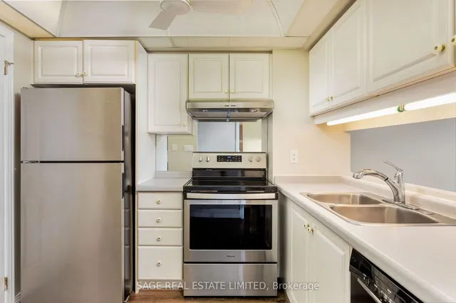 Additional image 11 of 1 Aberfoyle Cres Unit 807