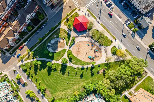 Additional image 36 of 5101 Dundas St Unit 312