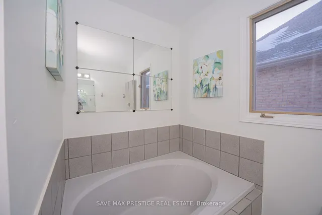 Additional image 19 of 7 Hood Cres