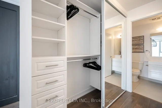 Additional image 16 of 297 College St Unit 1602