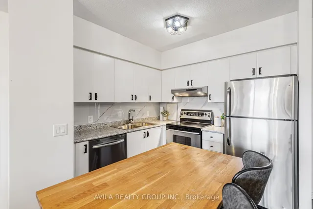 Additional image 13 of 716 Main St Unit 102