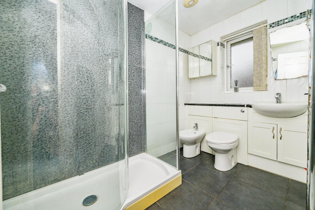 Additional image 15 of Derwent Road, Harpenden, AL5