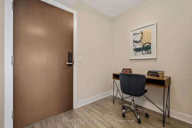 Additional image 5 of 575 Bloor St Unit 1704