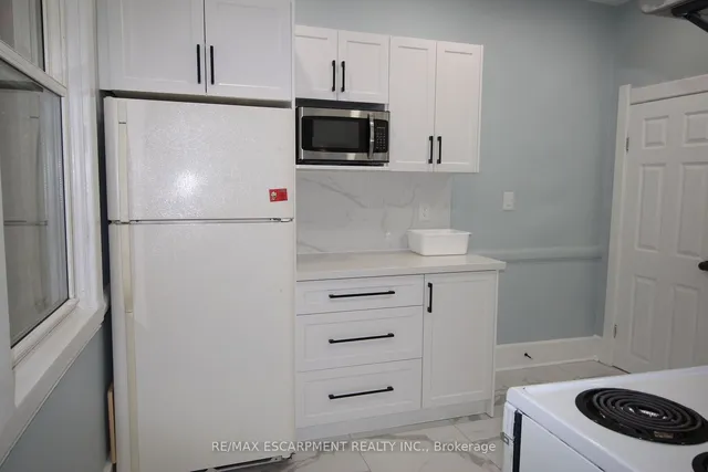 Additional image 11 of 701 Wilson St