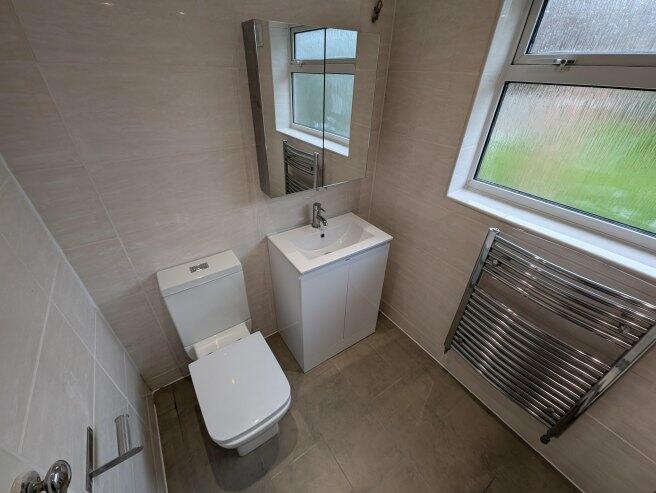 Additional image 18 of Gristhorpe Road