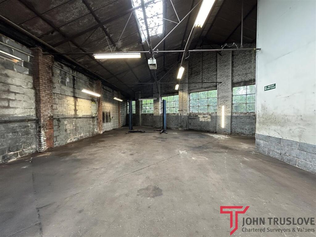 Additional image 8 of Unit 4A Lion Garage, Portway Trading Estate, Alcester Road, Birmingham, B48 7HX