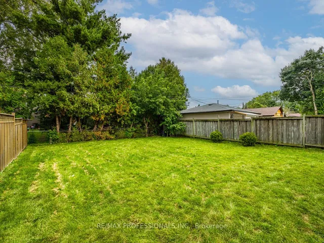 Additional image 33 of 7 Charleston Rd