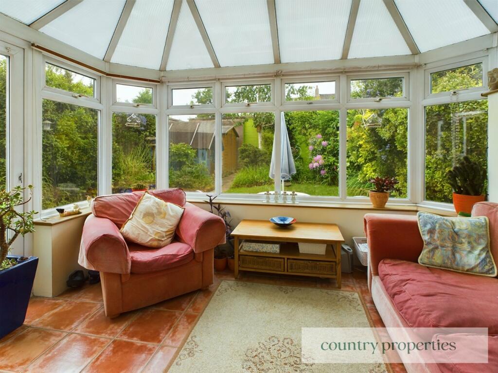 Additional image 6 of Ingles, Welwyn Garden City, AL8