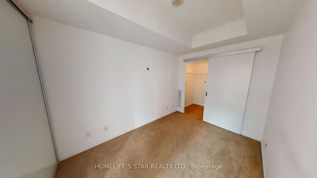 Additional image 13 of 8 Charlotte St Unit 411